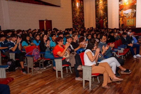 para la universidad de río tercero