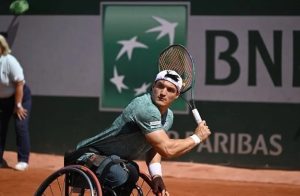 Gustavo Fernández le ganó al 1° del mundo, jugará la final de Roland Garros